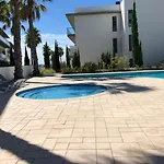 Cavalo Preto Luxury - C201 *