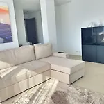 Apartment Cavalo Preto Luxury - C201
