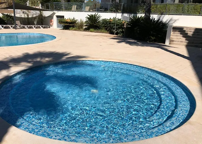 Cavalo Preto Luxury - C201 * Quarteira