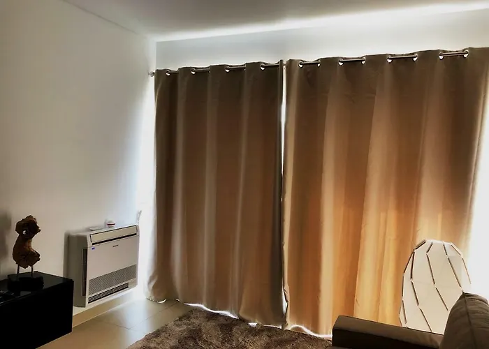 Cavalo Preto Luxury - C201 Quarteira