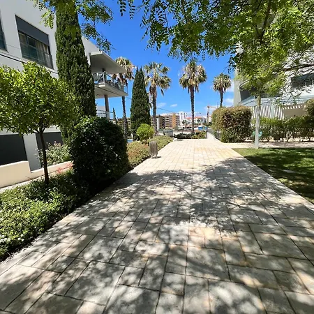 Cavalo Preto Luxury - C201 Quarteira