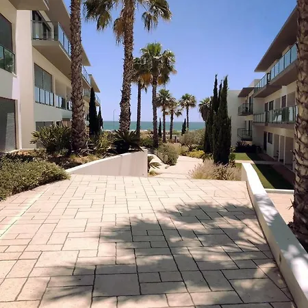 Cavalo Preto Luxury - C201 Apartamento