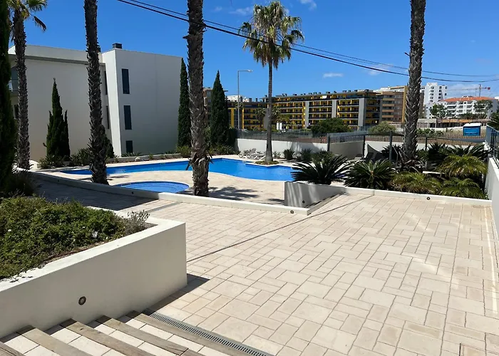 Cavalo Preto Luxury - C201 Quarteira